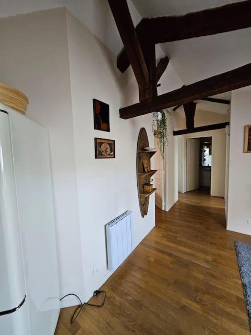Sous Les Toits Du Vieux Cahors - 3Eme Etage Apartment Luaran gambar